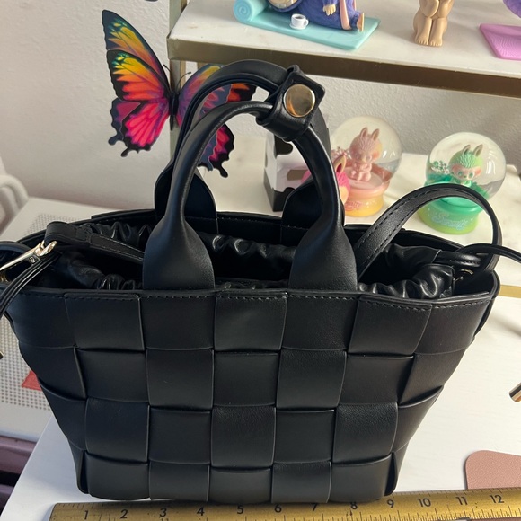 Rachel Zoe Black Woven Tote Bag - Picture 2 of 6